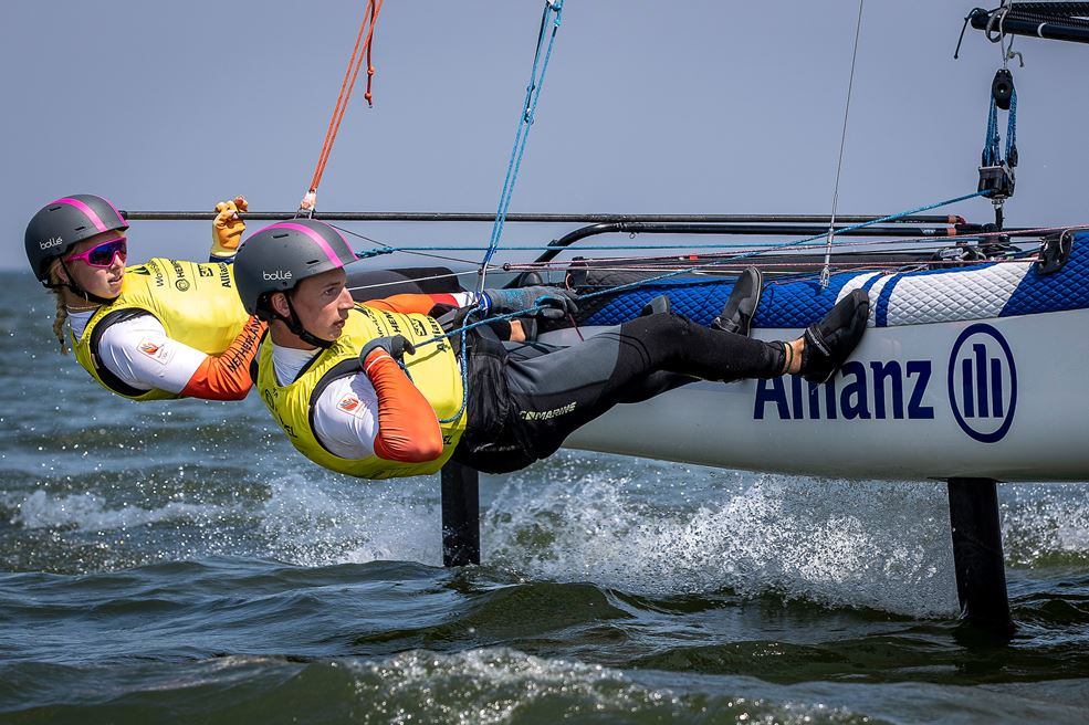 Laila van der Meer (l) en Bjarne Bouwer (foto Sailing Energy)