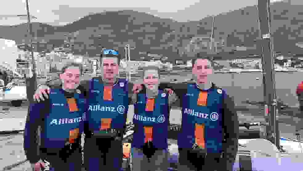 De twee Team Allianz Nacra17 teams: vlnr Willemijn Offerman Scipio Houtman & Emma Siewer en Bjarne Bouwer