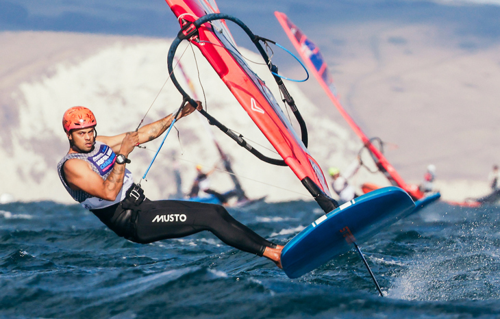 260908 Sailingenergy Iqfoilworldsweymouth C1 8205 Iqfoil, NED 9 Kiran Badloe, Worlds