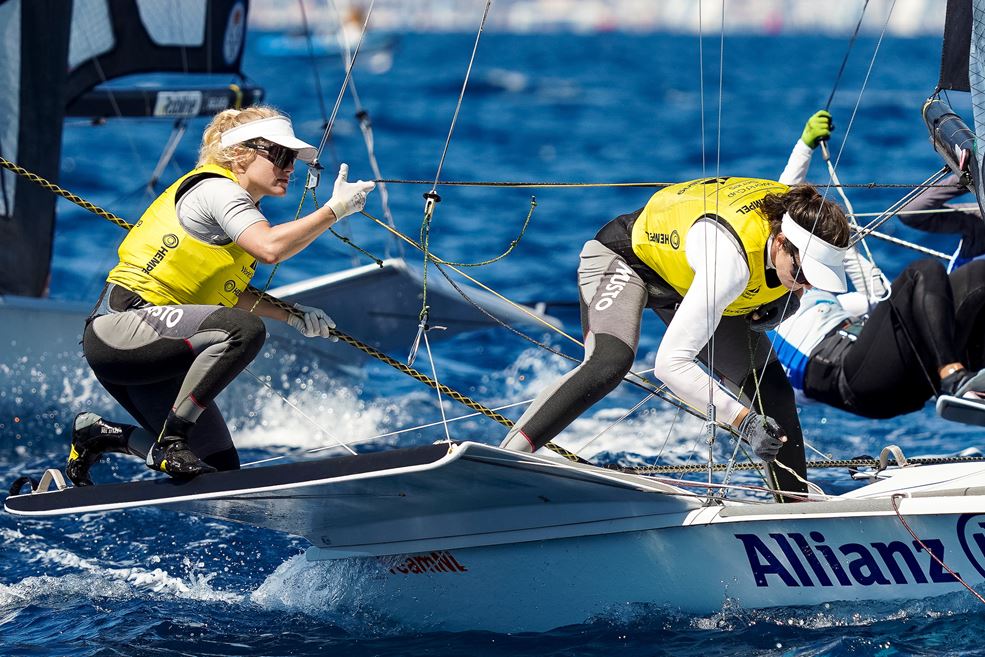 Odile van Aanholt en Annette Duetz (foto Sailing Energy)