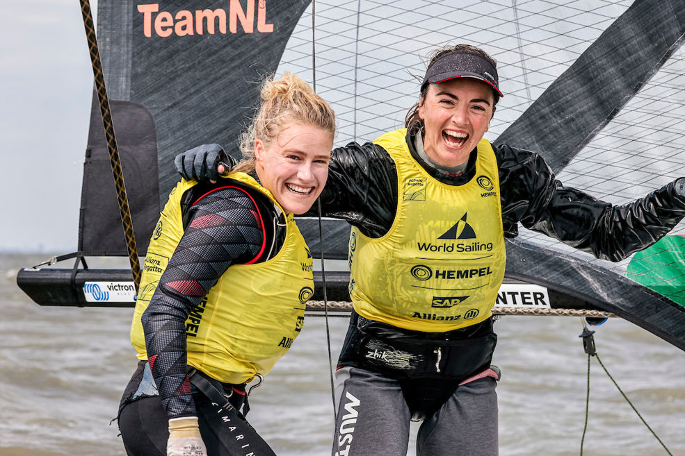 Odile van Aanholt en Annette Duetz (foto Sailing Energy)