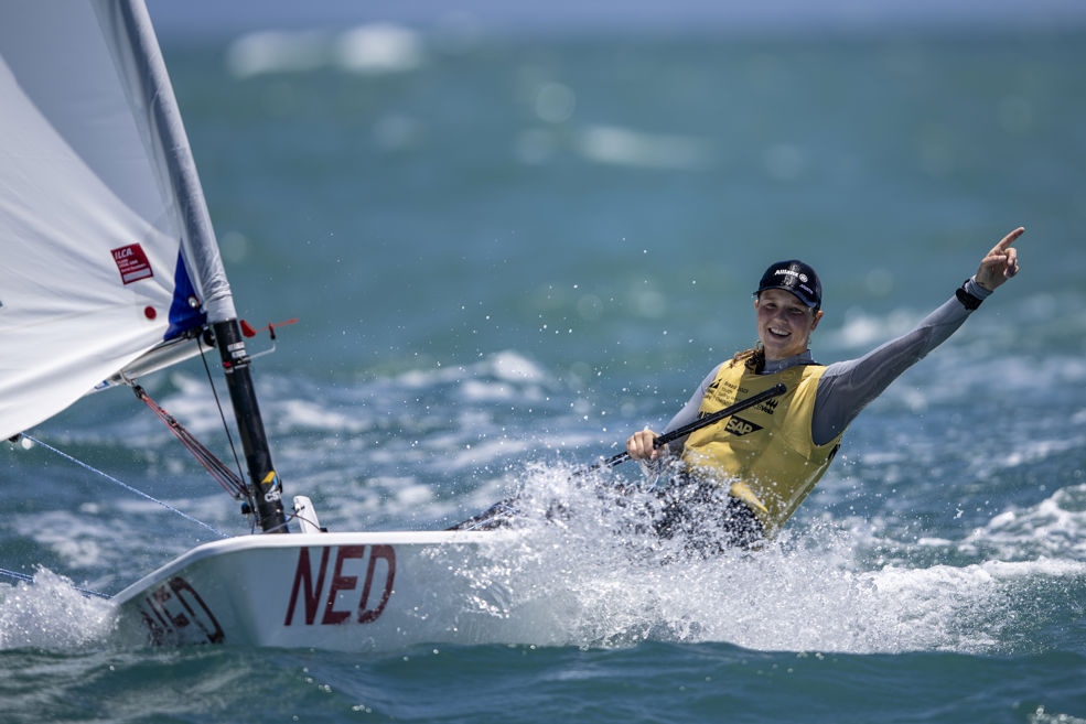 Roos Wind wint (Photo: Gabriel Heusi/World Sailing)