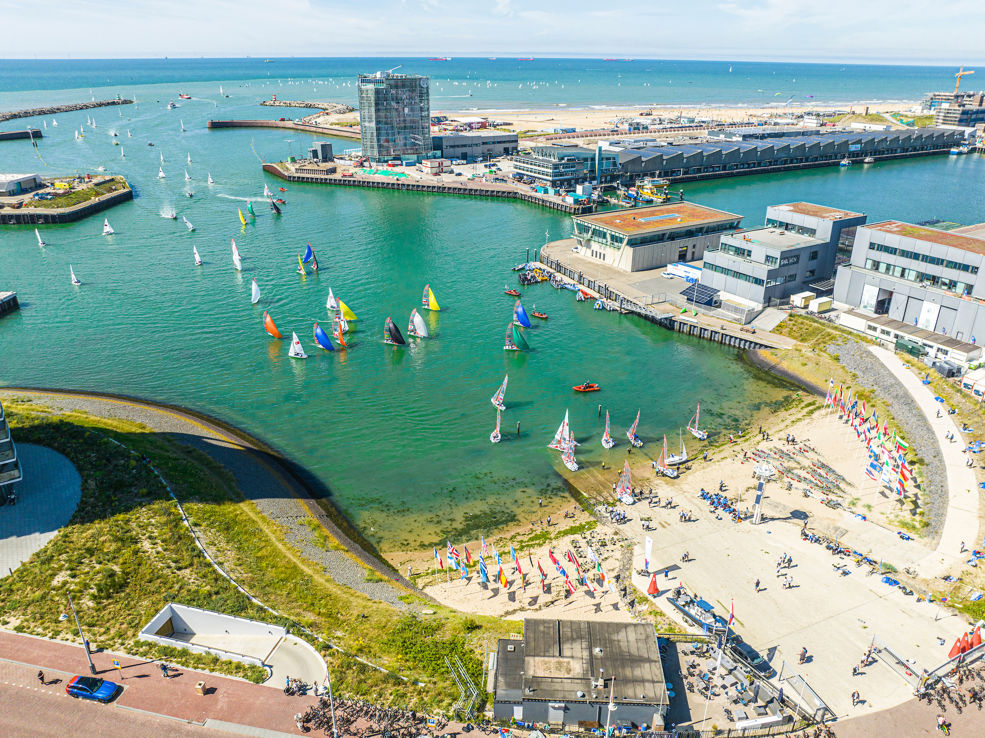 Thuis in de haven van Scheveningen (foto Sailing Energy)